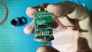 Mạch driver chính của đèn pin Wurkkos HD15