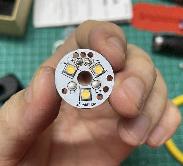 3 LED Cree XPL Hi