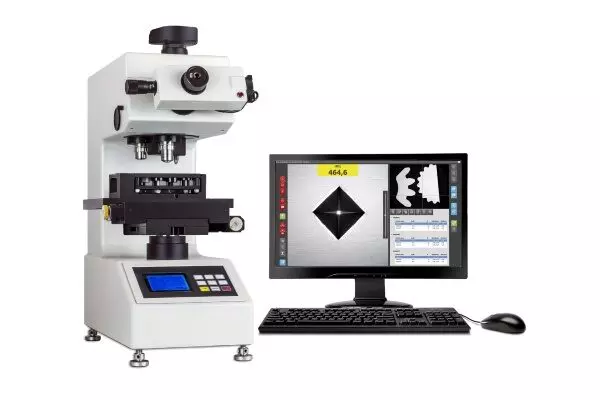 Độ cứng Vickers test