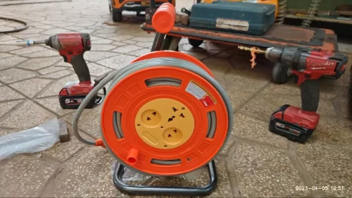Ổ điện Rulo - Thước kéo Kapusi- 16 dụng cụ thiết yếu nhất dành cho thợ điện