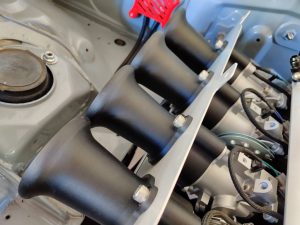 Đường khí nạp động cơ ô tô bằng vật liệu in 3D PA-carbon fiber