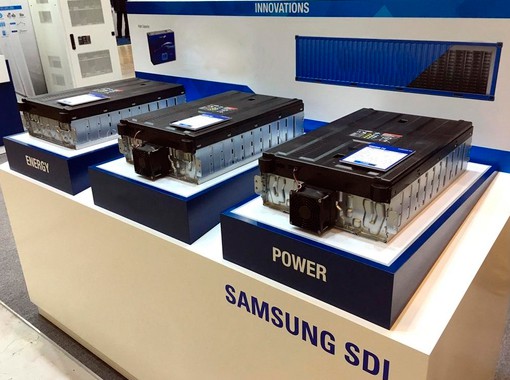 Quầy trưng bày của công ty sản xuất pin lithium-ion Samsung SDI - ảnh-pulsenews