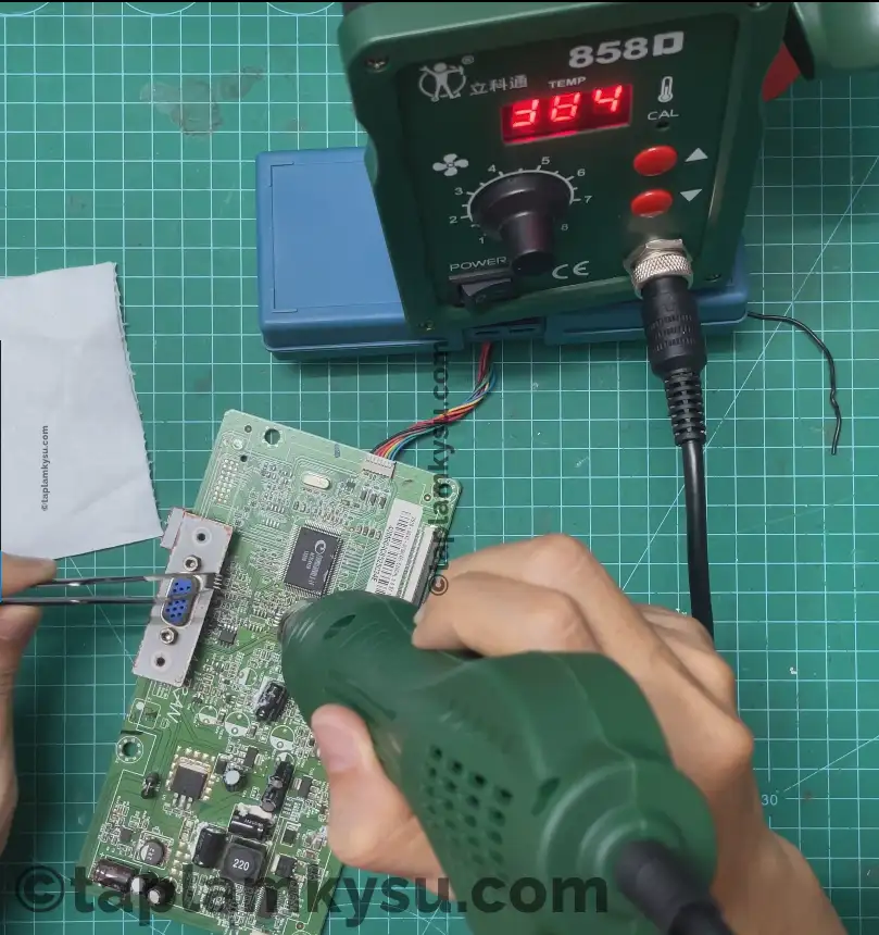 Test thử khò IC trên mạch với các linh kiện SMD